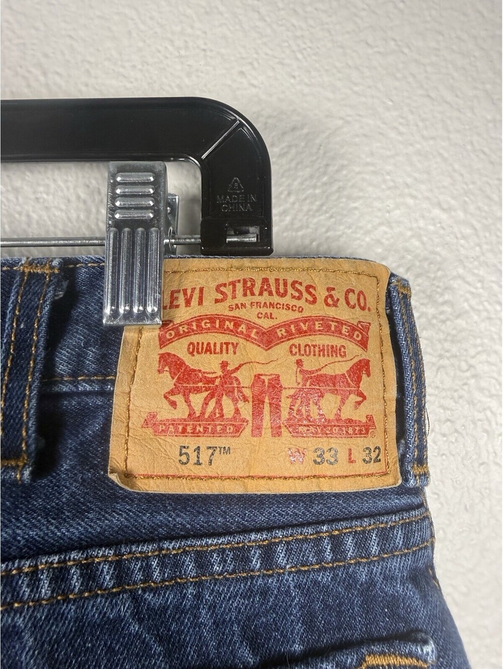 Levi’s 517 Mens Jeans 33x32 Blue Denim Bootcut Cowboy Western Dark Wash - Picture 4 of 9